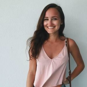 Meet your Posher, Emily